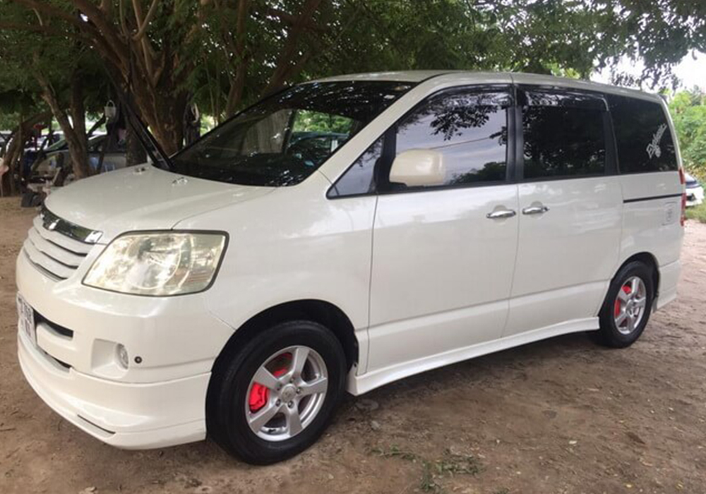 toyota noah for hire zanzibar